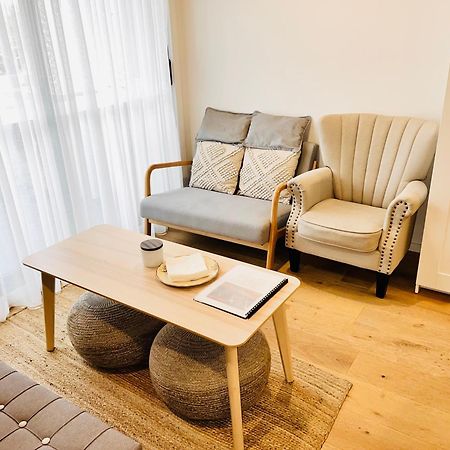 Cbd Japanese Retreat 2Br 1P Brekky Wifi Netflix Lägenhet Canberra Exteriör bild